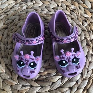 Mini Melissa size 5 giraffe shoes